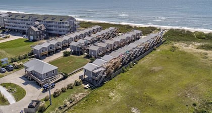 Oceanfront 1Bed Cabana w/ Oceanviews in Hatteras Village. Pets welcome