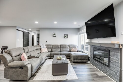 Easy Commute to Philly: Traveling Pros' Hub!