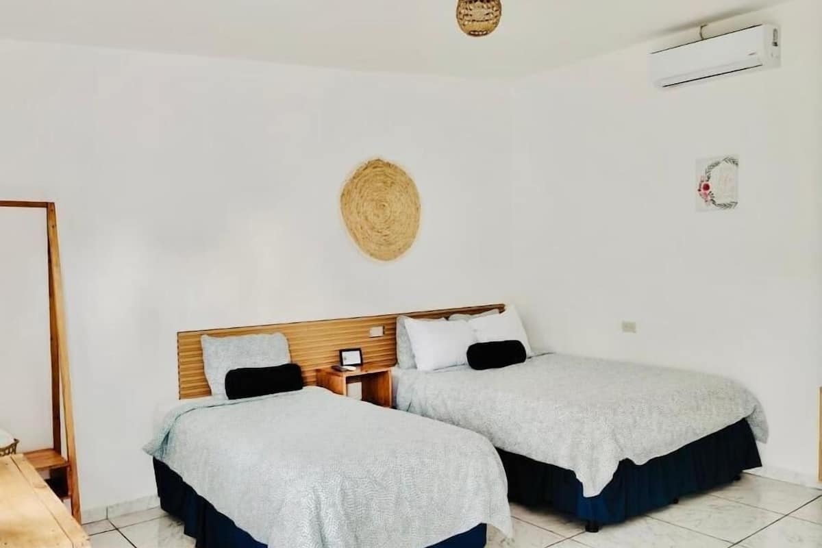 Desk, laptop workspace, free WiFi