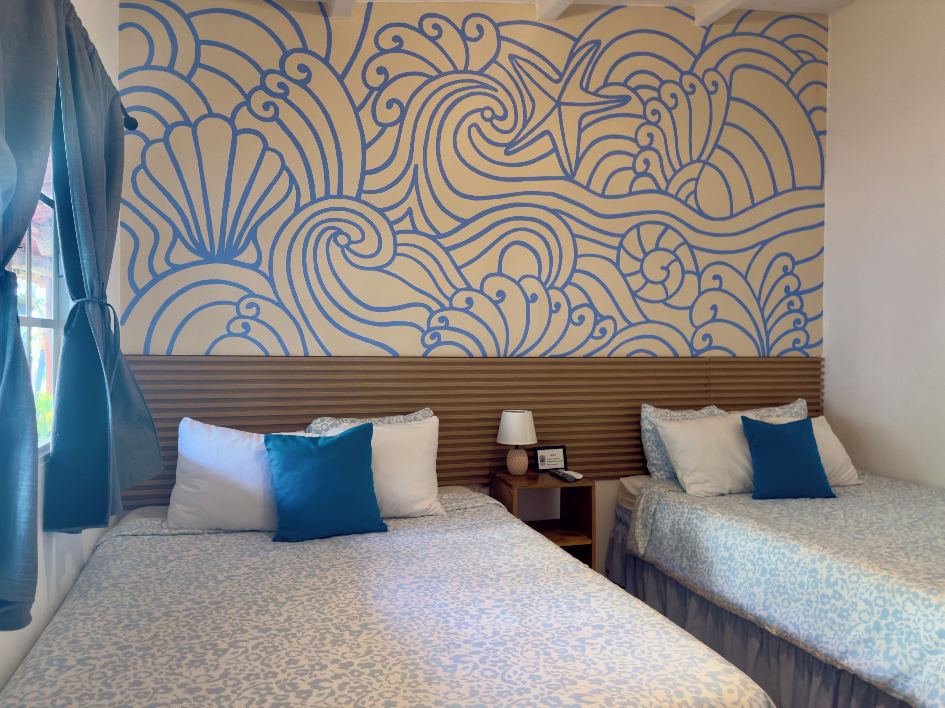 Comfort Triple Room | Desk, laptop workspace, free WiFi, bed sheets