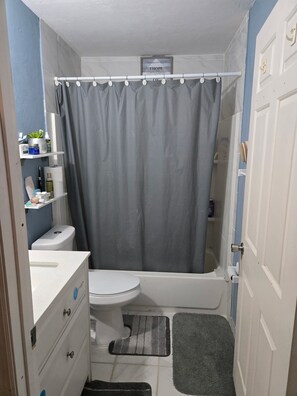 Unclassified image, 5 of 6, button