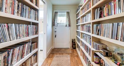 Casa Luna - Mtn Views in South San Francisco!