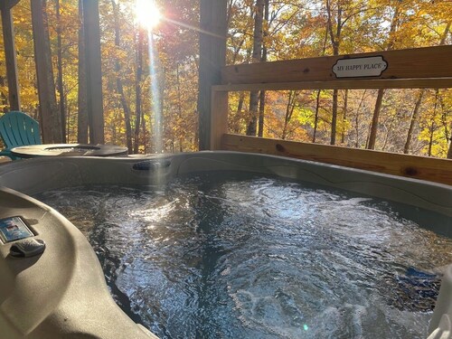Luxury Cabin Near Asheville Creekside Hot Tub 3 King Suites Blue Ridge Mountains
