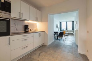 Fridge, microwave, oven, stovetop - Ruim appartement Zeebrugge voor 4p (Bruges)