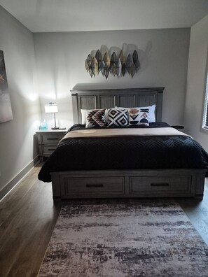 Unclassified image, 2 of 18, button