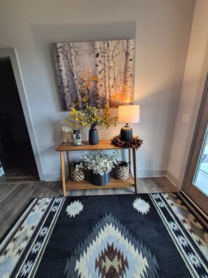 Unclassified image, 3 of 18, button