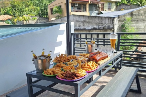 Bungalow, 2 Bedrooms, Accessible, Smoking | Outdoor dining