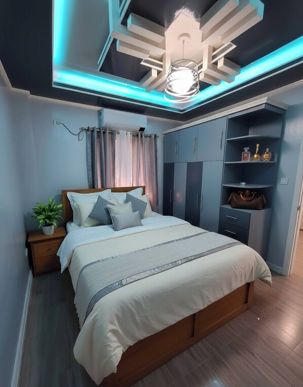 Bungalow, 2 Bedrooms, Accessible, Smoking | 2 bedrooms