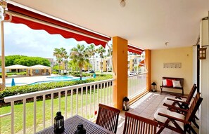 Property grounds - Oceanfront Escape 3BR 2BA Pool Parking Private Beach Access Loíza (Loíza)