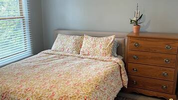 3 chambres, fer et planche Ă repasser, accĂšs Internet, draps fournis