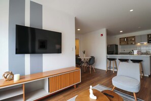 TV
