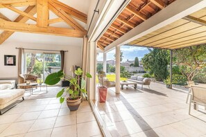 Photo non classée, 2 sur 39, bouton