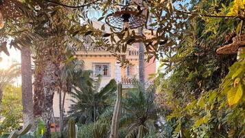 Jardines del alojamiento