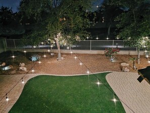 Property grounds - Westgate Retreat, Family & Pet-Friendly 4BR Home (Glendale)