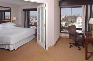 Unclassified image, 3 of 6, button