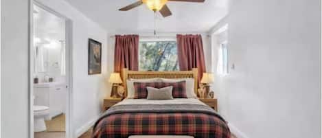 2 bedrooms, WiFi, bed sheets