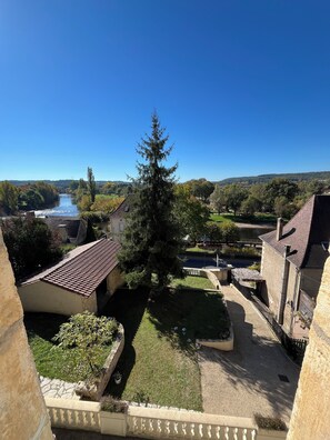 Nicht klassifiziertes Bild, 4 von 17, Schaltfläche