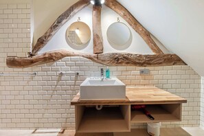 Oklassificerad bild, 3 av 9, knapp