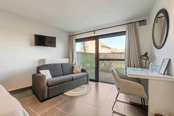 Imagen sin descripción, 1 de 9, botón