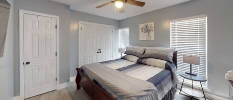 4 camere, una scrivania, Wi-Fi gratuito, lenzuola