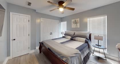 Golf Trip Ready | 4BR Near RTJ Capitol Hill