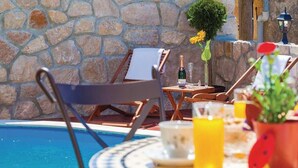 Unclassified image, 4 of 39, button - Villa by the Sea & Mountains by Aneo Travel (Grižane-Belgrad)