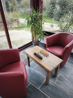 Imagem sem classificação, 2 de 32, botão