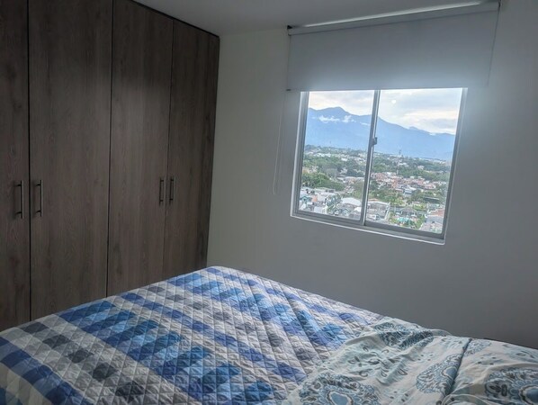 Oklassificerad bild, 1 av 17, knapp