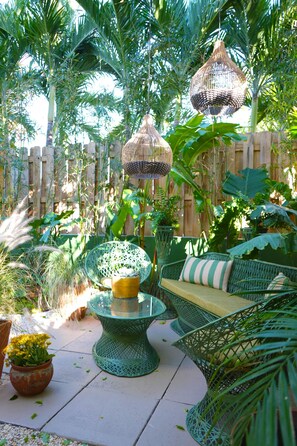 Botón de imagen sin clasificar, 2 de 24