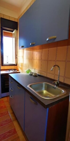 Unclassified image, 3 of 10, button - Rooms Guitgia (Lampedusa)