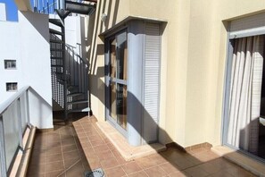 Exterior detail - Duplex with large terrace 5 min from the beach (Vera)