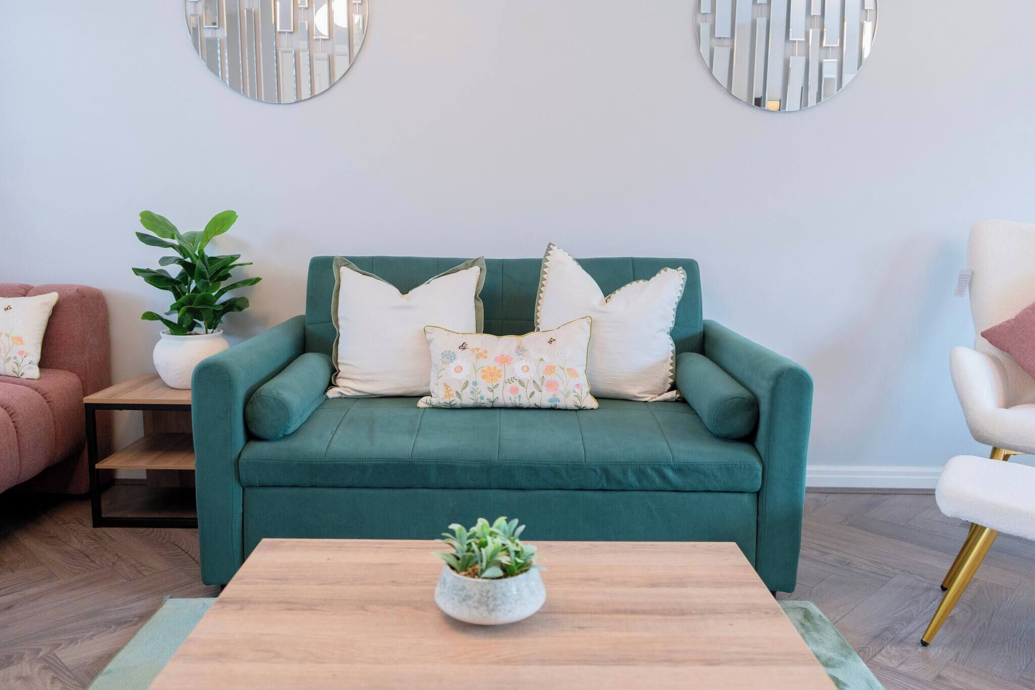 House, 3 Bedrooms | Living room