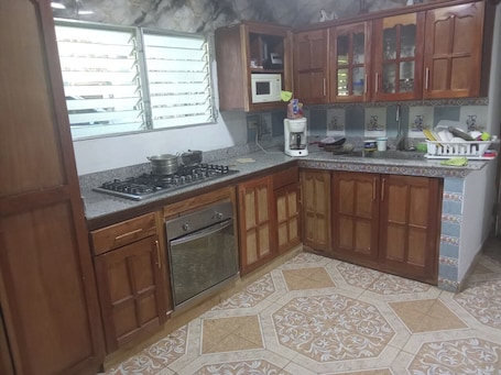 Private kitchen. Finca Apolonia