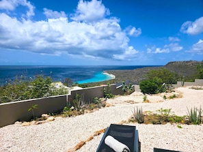 Property grounds - Sunset Romance: 1BR Ocean, Flamingos and Vista Pool (Curacao)