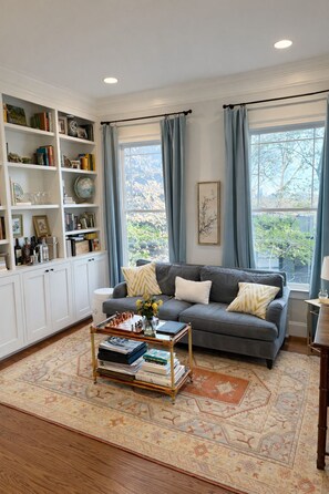 Smart TV, ping pong, books, computer monitors - Upscale 5BR House in Morningside – Perfect for World Cup Groups (Atlanta)
