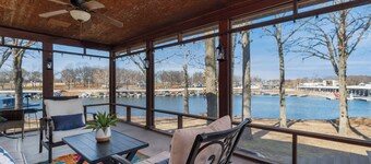 Charming Waterfront Cabin on Monkey Island at Grand Lake. Pet Friendly!