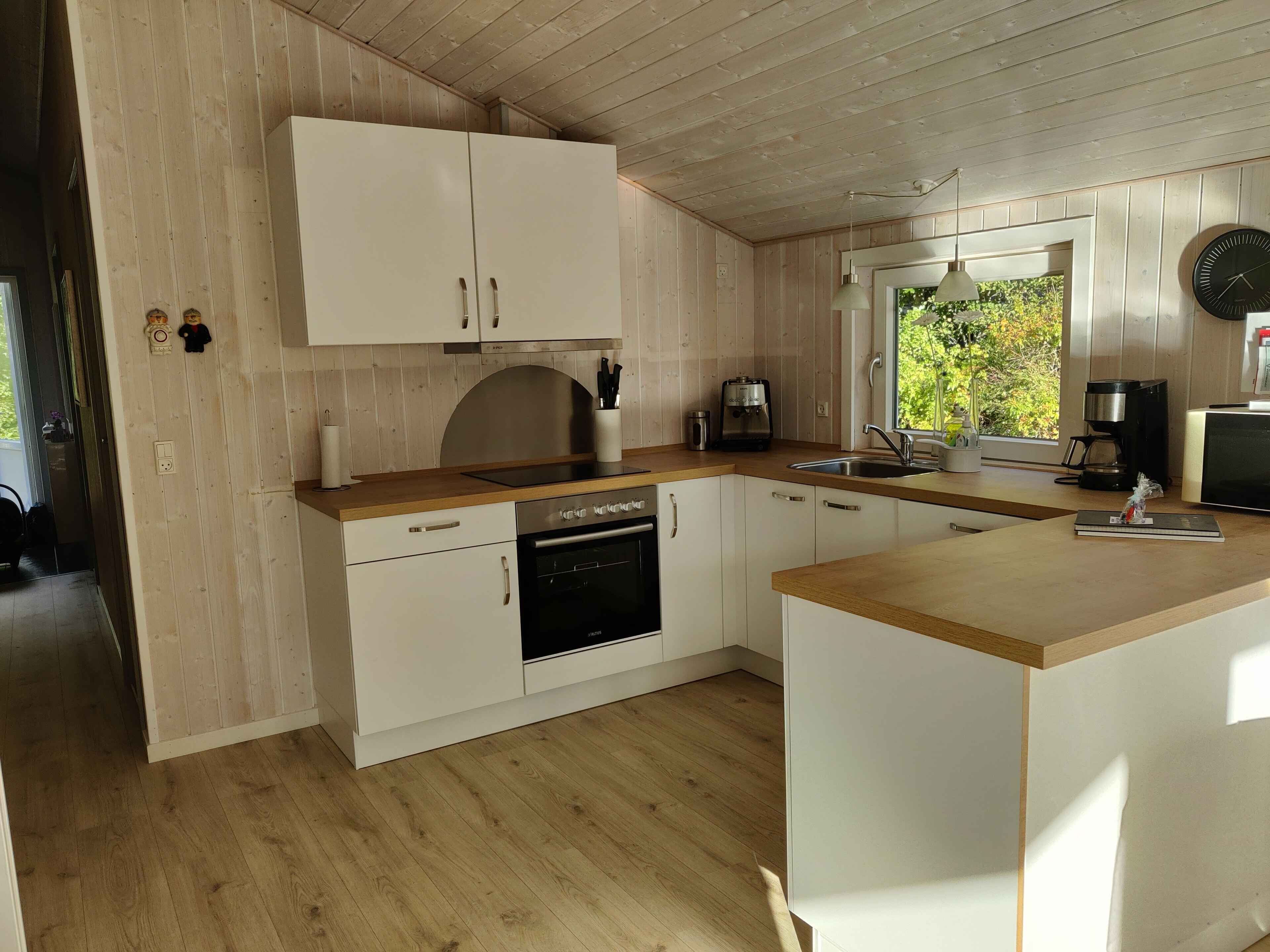 Kühlschrank, Herdplatte, Geschirrspüler