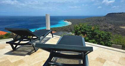 Panoramic 2BR: Ocean, Salt Pans with Flamingos & Infinity Pool