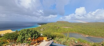 Hilltop 2BR Suite with Panoramic Sea and Sunset Views Over Flamingo Salt Ponds