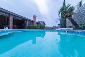 Photo non classée, 3 sur 32, bouton