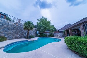 Photo non classée, 2 sur 32, bouton