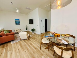 Nicht klassifiziertes Bild, 2 von 7, Schaltfläche