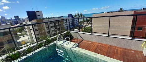 Basic Studio | Pool | Outdoor pool