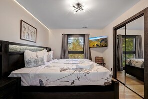 7 makuuhuonetta, silitysrauta/-lauta, vauvan matkasänky, ilmainen Wi-Fi