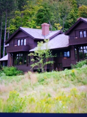Exterior - Perfect Studio in a Villa at Trapp Family Lodge available December 11 -18 (Stowe)