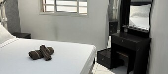 Premium Apartment | 5 Min from Rabat-Salé Airport | Free Parking & WiFi