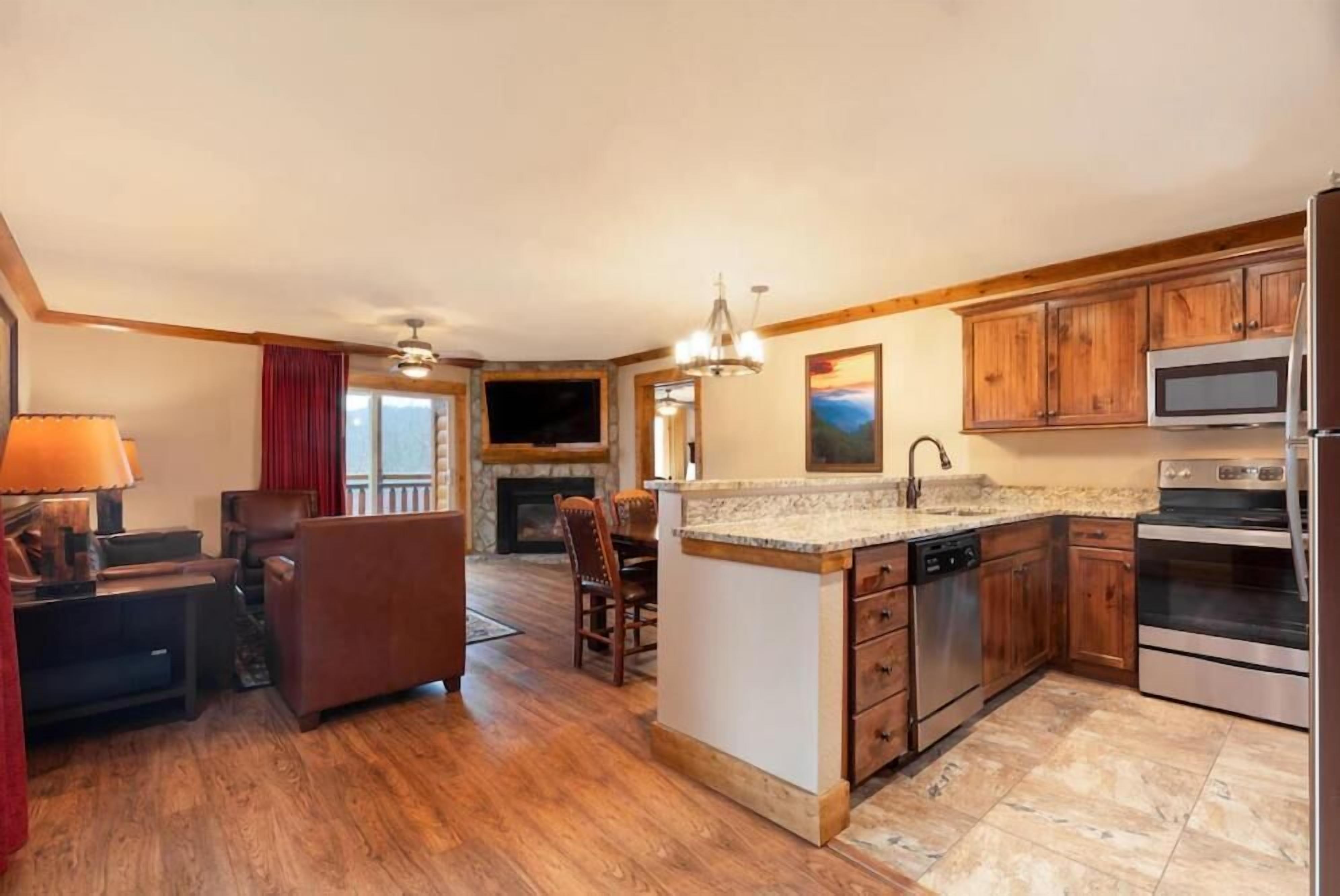 Deluxe Cabin, Mountain View | In-room safe, desk, laptop workspace, iron/ironing board