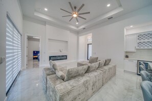 Immagine non classificata, 5 di 39, pulsante