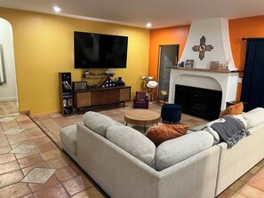 صورة غير مصنفة، 3 من 13، زرّ