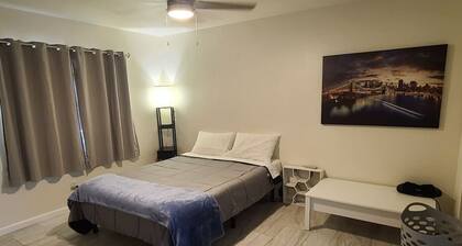 Cozy Cove 10 B